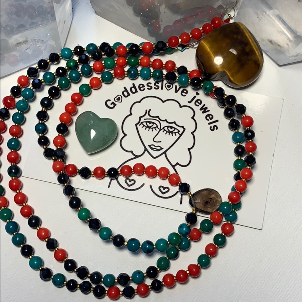 For the Culture ❤️🖤💚 waistbeads